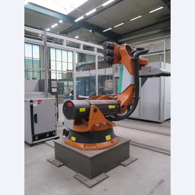 sheetmetal- and metalworking machines<br><font size="2">Collaboration with Hilco Industrial Acquisitions<br></font><img src="/images/hil.png"><br>-6